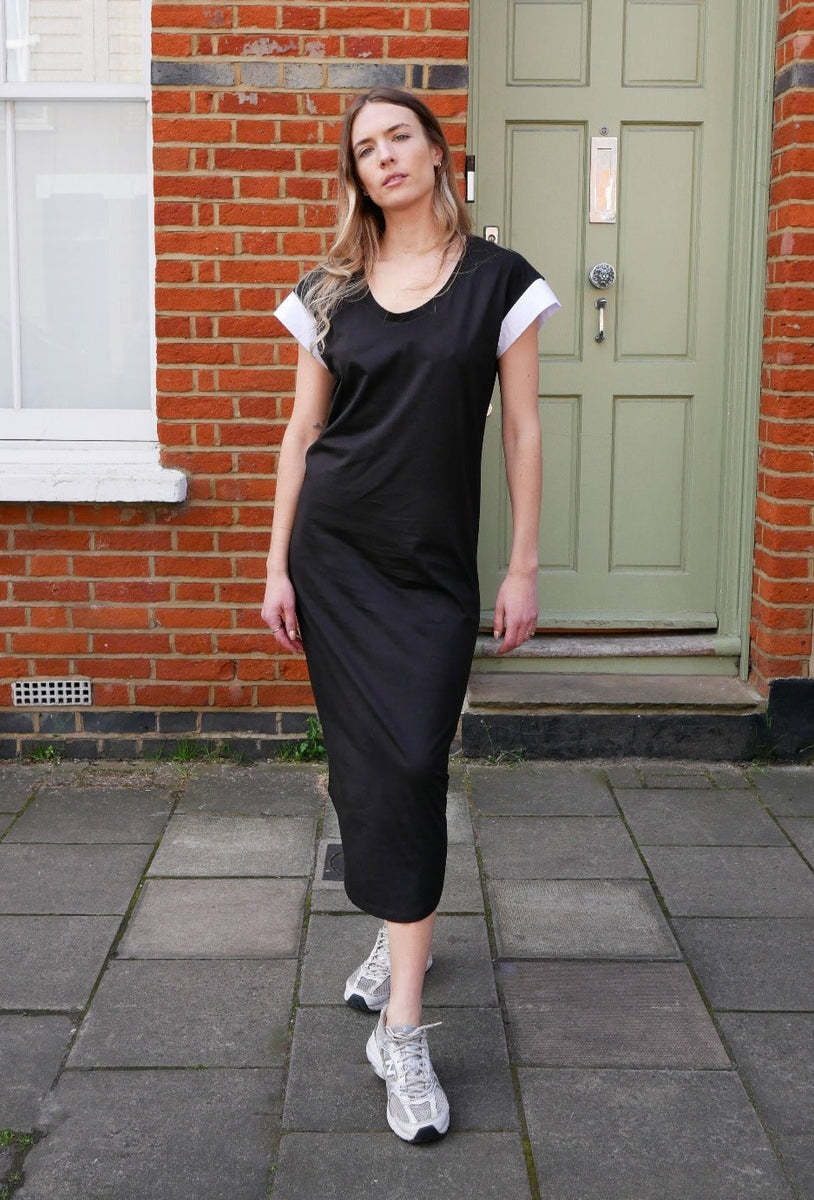 white and black t shirt dress Plus Size Black Midi Dress – DESINOOR.COM main image 0